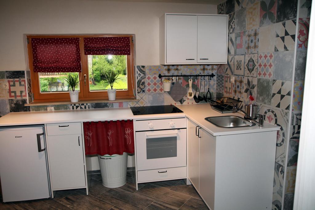 Apartma Obrh Smarjeske Toplice Exterior photo